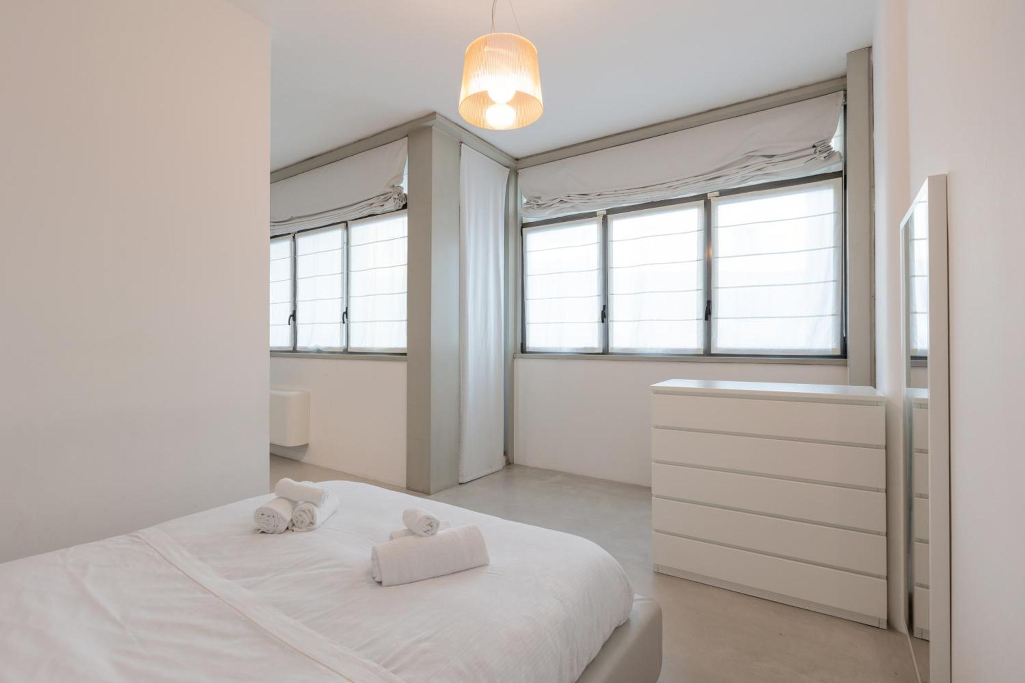 Ferienwohnung Ampio Bilocale Repubblica - Mirable Pm Mailand Exterior foto