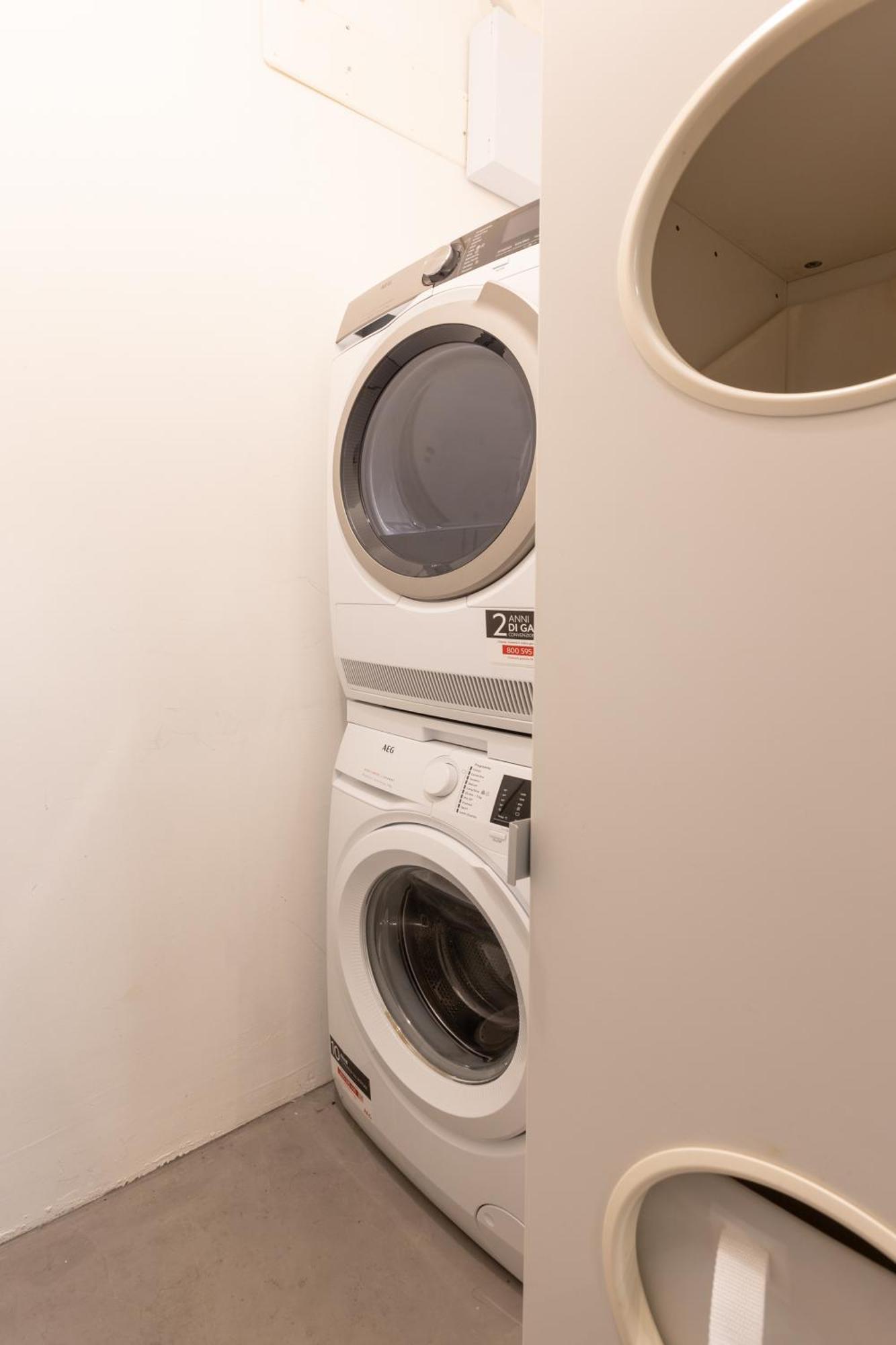 Ferienwohnung Ampio Bilocale Repubblica - Mirable Pm Mailand Exterior foto